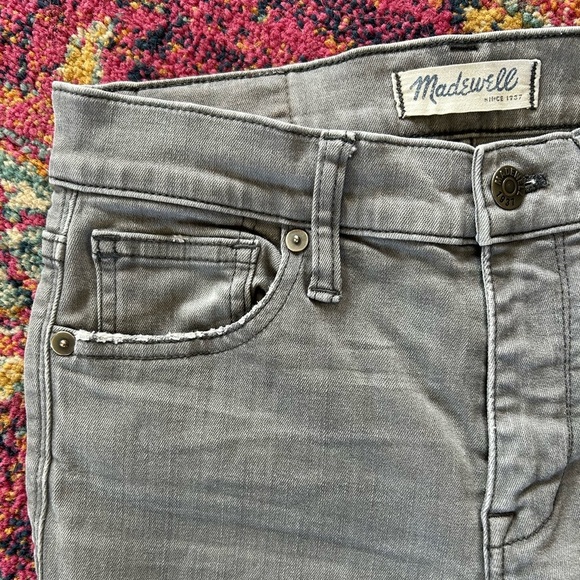 Madewell | Women's Gray High Riser Skinny Jeans, slightly distressed, size 26 - Picture 8 of 16